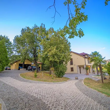 Schumann Villa Mostar